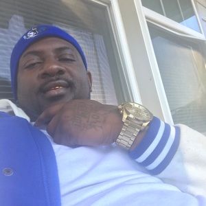 Meet your Posher, Justin